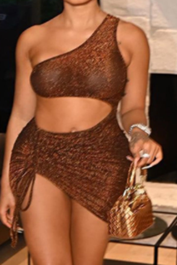 one-shoulder hollow navel pleated irregular dress