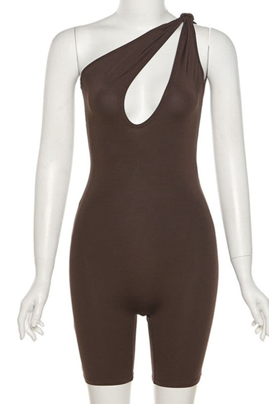 tight fitting sleeveless casual romper