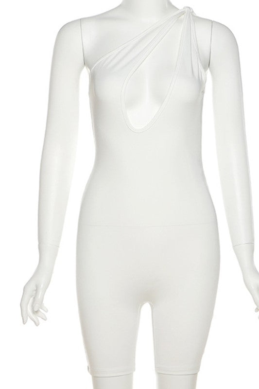 tight fitting sleeveless casual romper