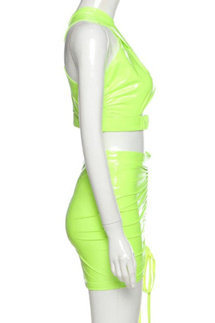 halter hollow vest pleated hip skirt